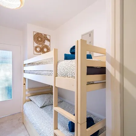 Apartment Le Cormoran Air-climatise-parking-vue Marina-plage *